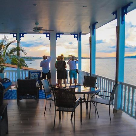 Hotel Casazul フローレス エクステリア 写真