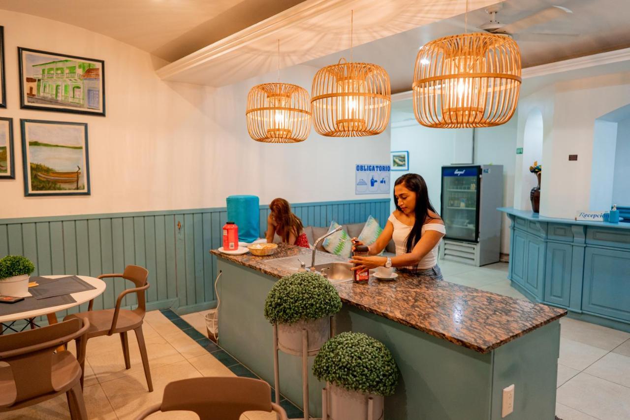 Hotel Casazul フローレス エクステリア 写真