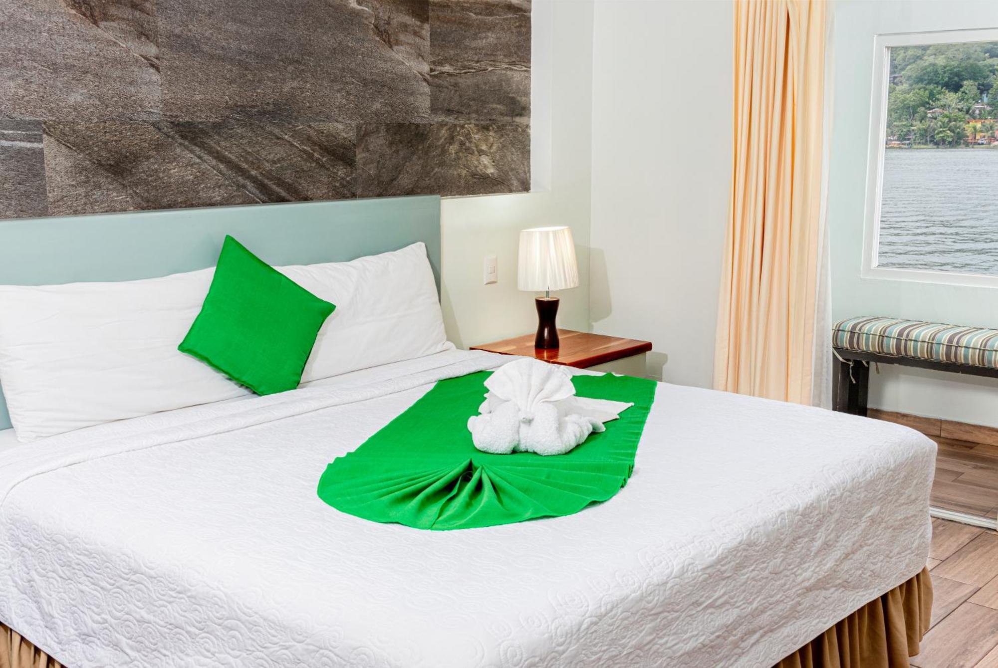 Hotel Casazul フローレス エクステリア 写真